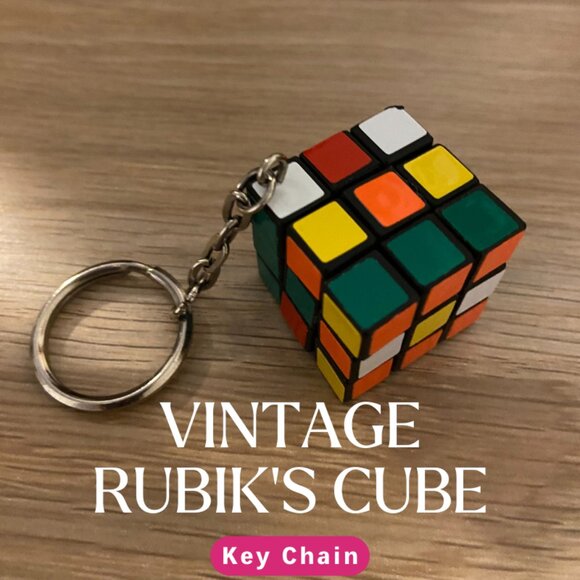 Vintage 1980s Miniature Rubik’s Cube Key Chain - Picture 8 of 10